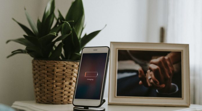 بهترین شارژر وایرلس برای اپل چه ویژگی هایی دارد؟ بهترین شارژر وایرلس برای آیفون