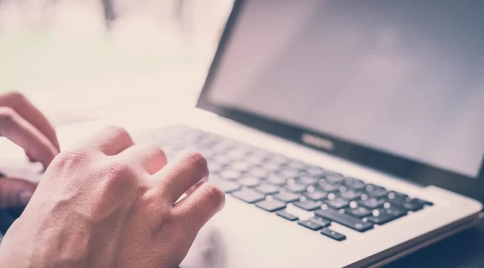 راهنمای خرید لپ تاپ دانش آموزی خرید لپ تاپ دانش آموزی